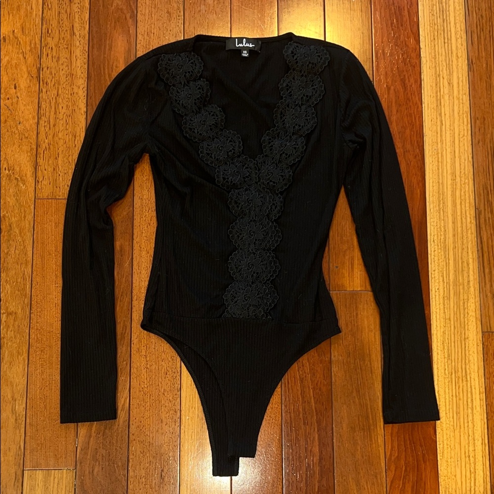 Lulus Come Back To You Black Lace Long Sleeve Bodysuit - Size XS